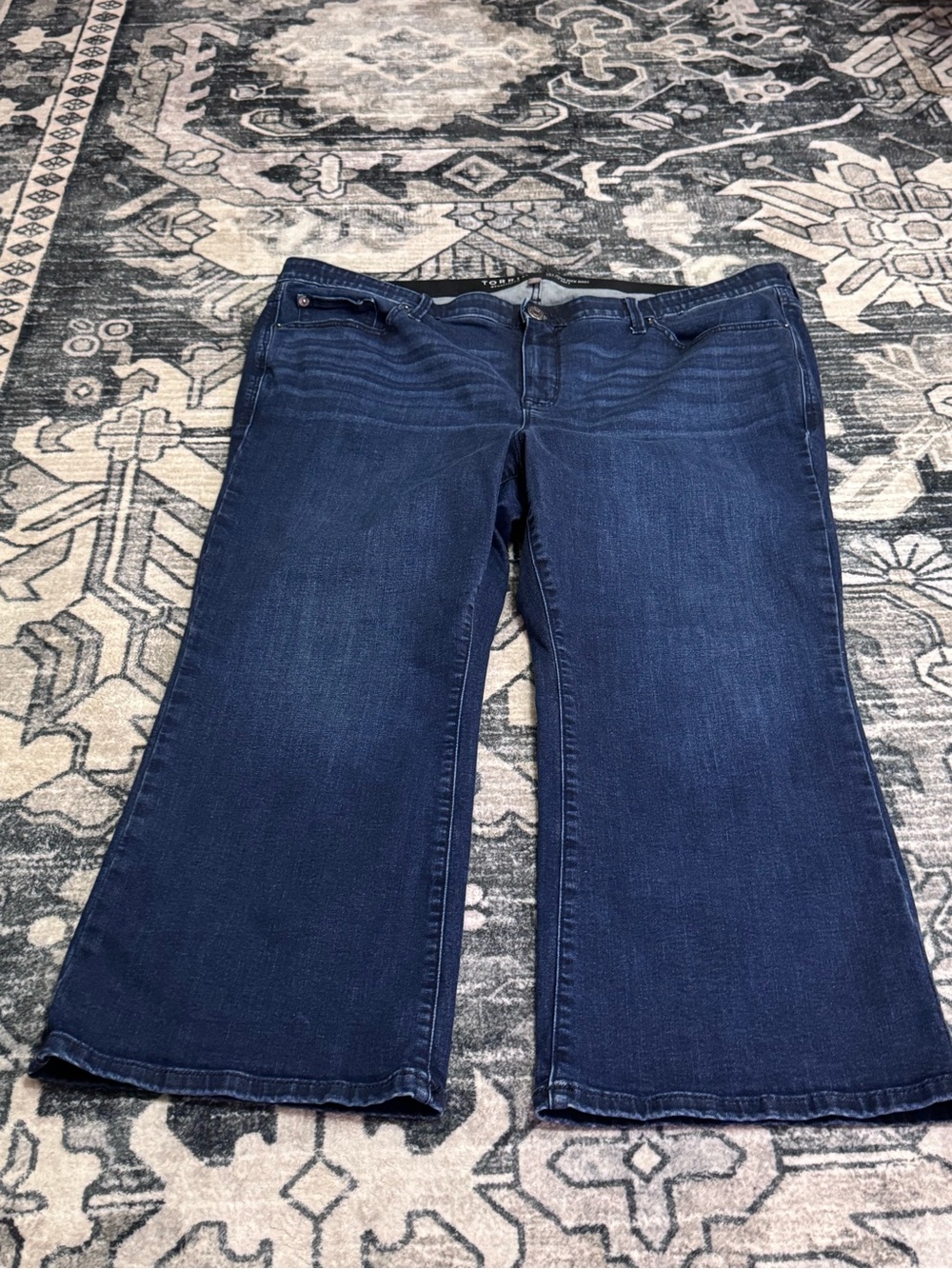 Torrid Plus Sz 22 S Bombshell Sky High Kick Bootcut Jeans